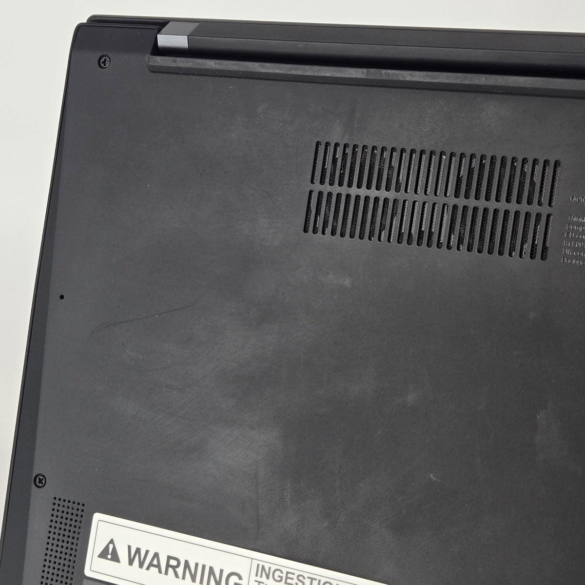 Lenovo ThinkPad X1 Carbon Gen 11 14 Gray 1.3 GHz Intel Core i5 13th Gen. 16GB RAM 256GB Solid State Drive