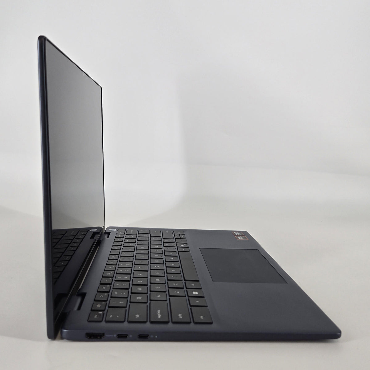 Dell 14 Plus (2-in-1) DB04255 Midnight Blue 2.0 GHz AMD Ryzen AI 7 350 16GB RAM 1TB Solid State Drive