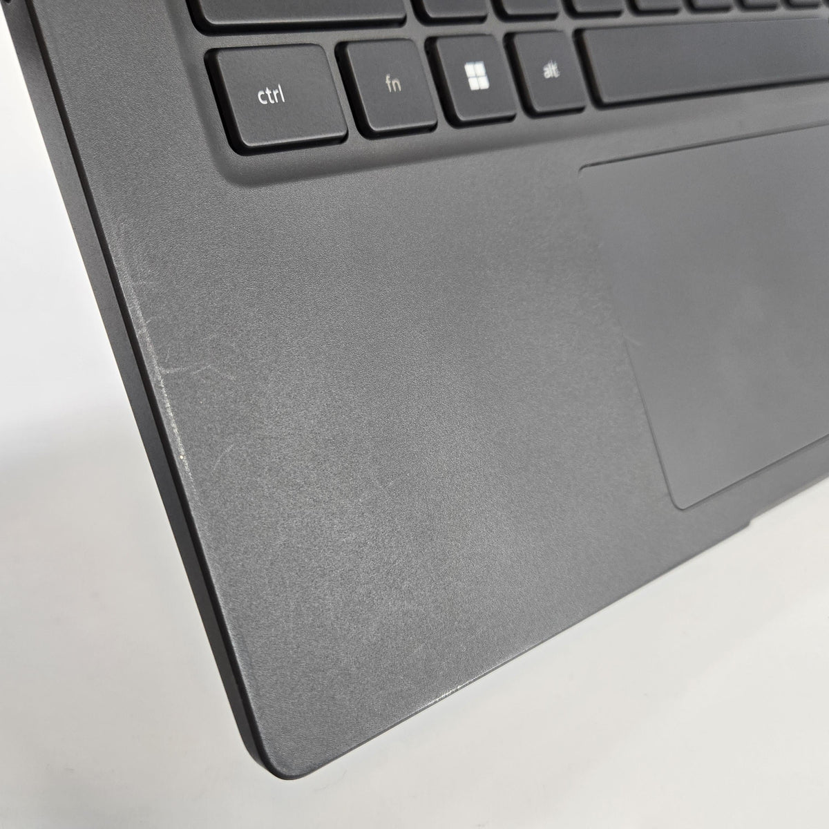 Dell Latitude 3440 14 Gray 1.3 GHz Intel Core i5 13th Gen. 16GB RAM 256GB Solid State Drive