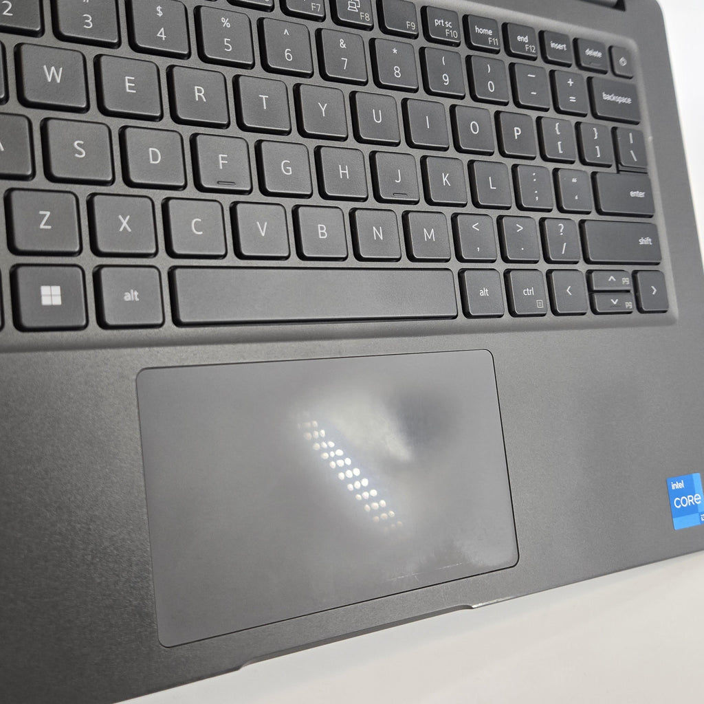 Dell Latitude 3440 14 Gray 1.2 GHz Intel Core i3 13th Gen. 8GB RAM 256GB Solid State Drive