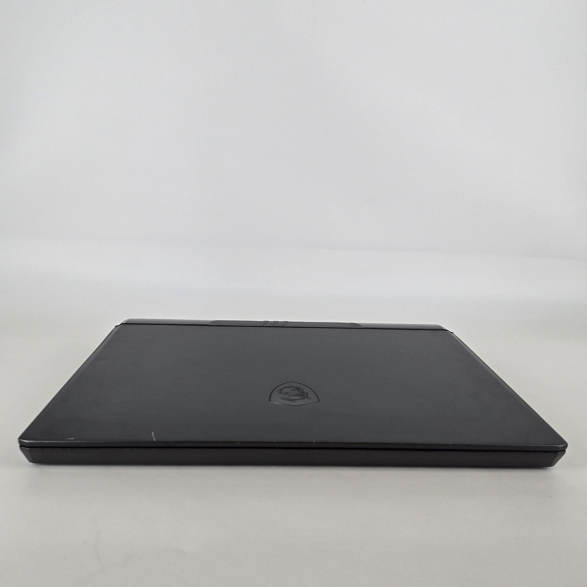 MSI Vector 17 HX 17 Gray 2.2 GHz Intel Core i9 14th Gen. 32GB RAM 1TB Solid State Drive NVIDIA GeForce RTX 4070 8 GB