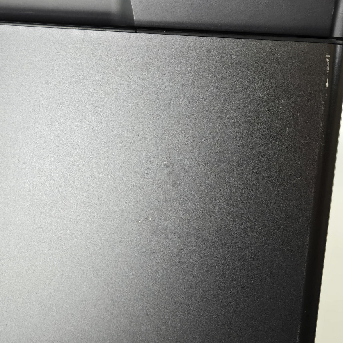MSI Vector 17 HX 17 Gray 2.2 GHz Intel Core i9 14th Gen. 32GB RAM 1TB Solid State Drive NVIDIA GeForce RTX 4070 8 GB