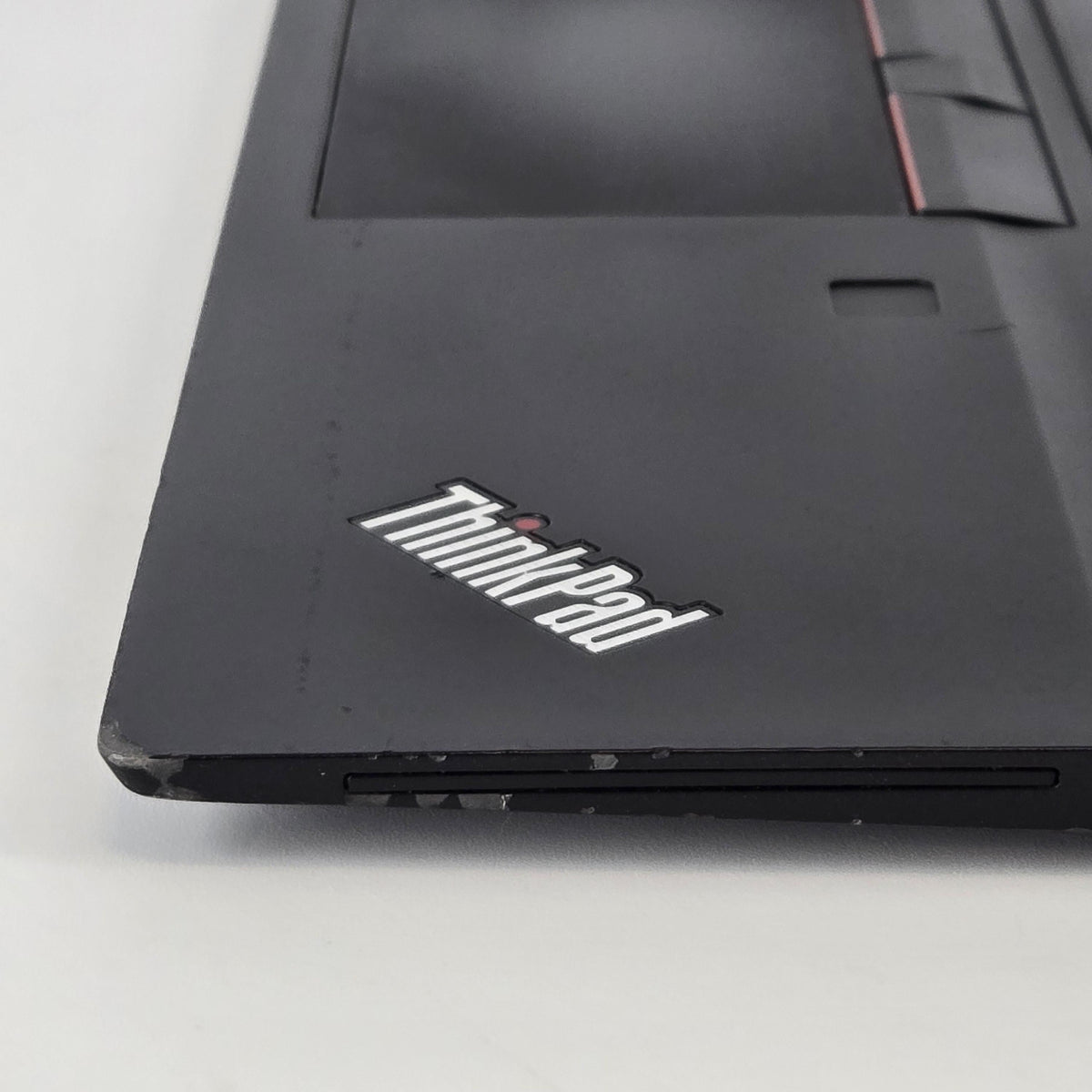 Lenovo ThinkPad T490s 14 Black 1.8 GHz Intel Core i7 8th Gen. 16GB RAM 512GB Solid State Drive