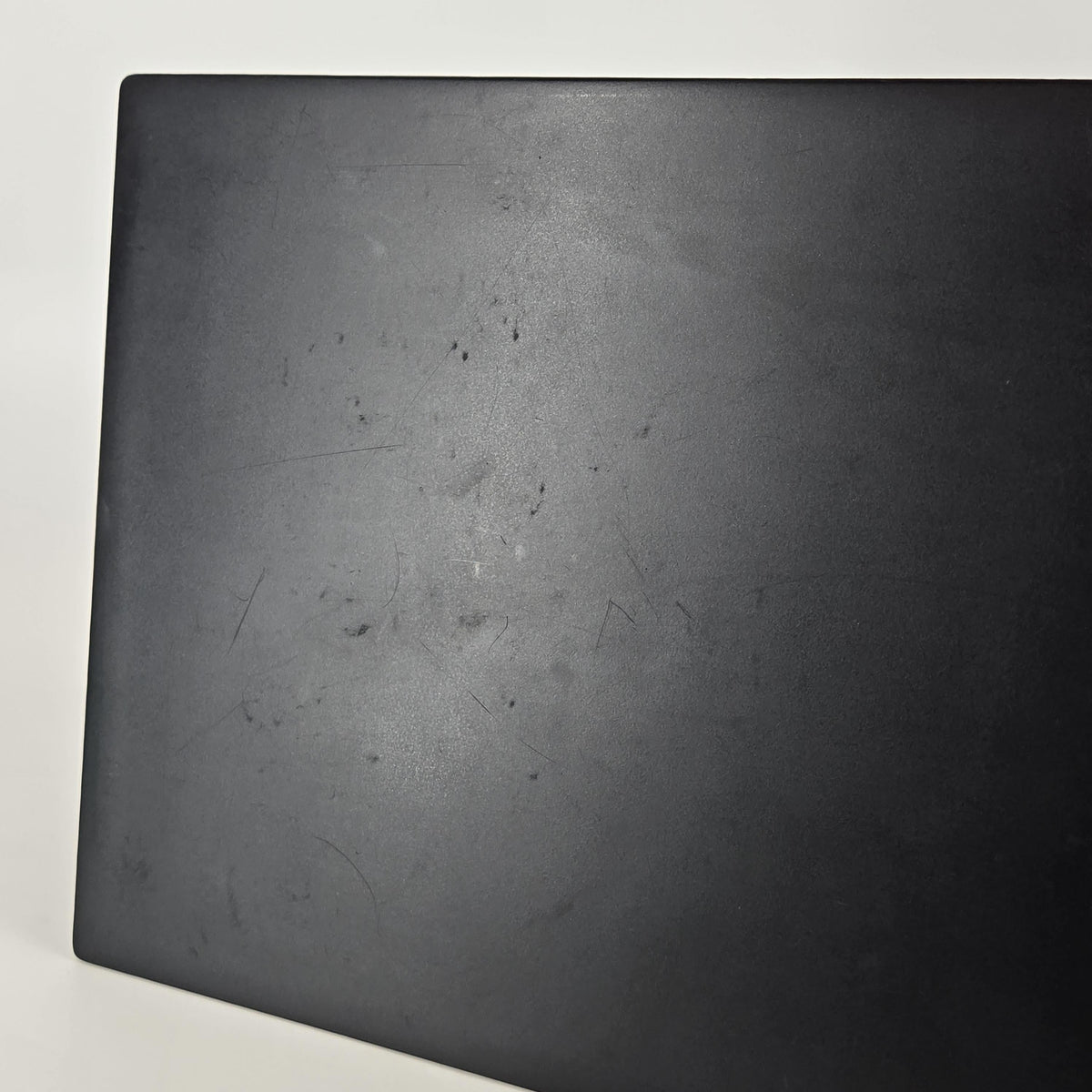 Lenovo ThinkPad T490s 14 Black 1.8 GHz Intel Core i7 8th Gen. 16GB RAM 512GB Solid State Drive