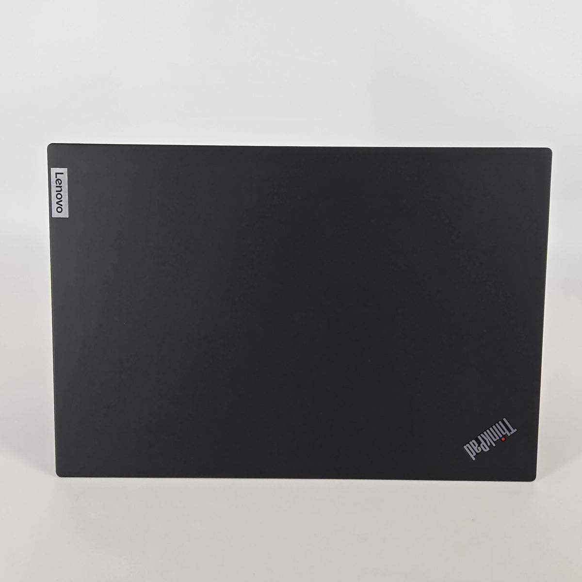 Lenovo ThinkPad T14s Gen 2 Black 2.4 GHz Intel Core i5 11th Gen. 16GB RAM 512GB Solid State Drive