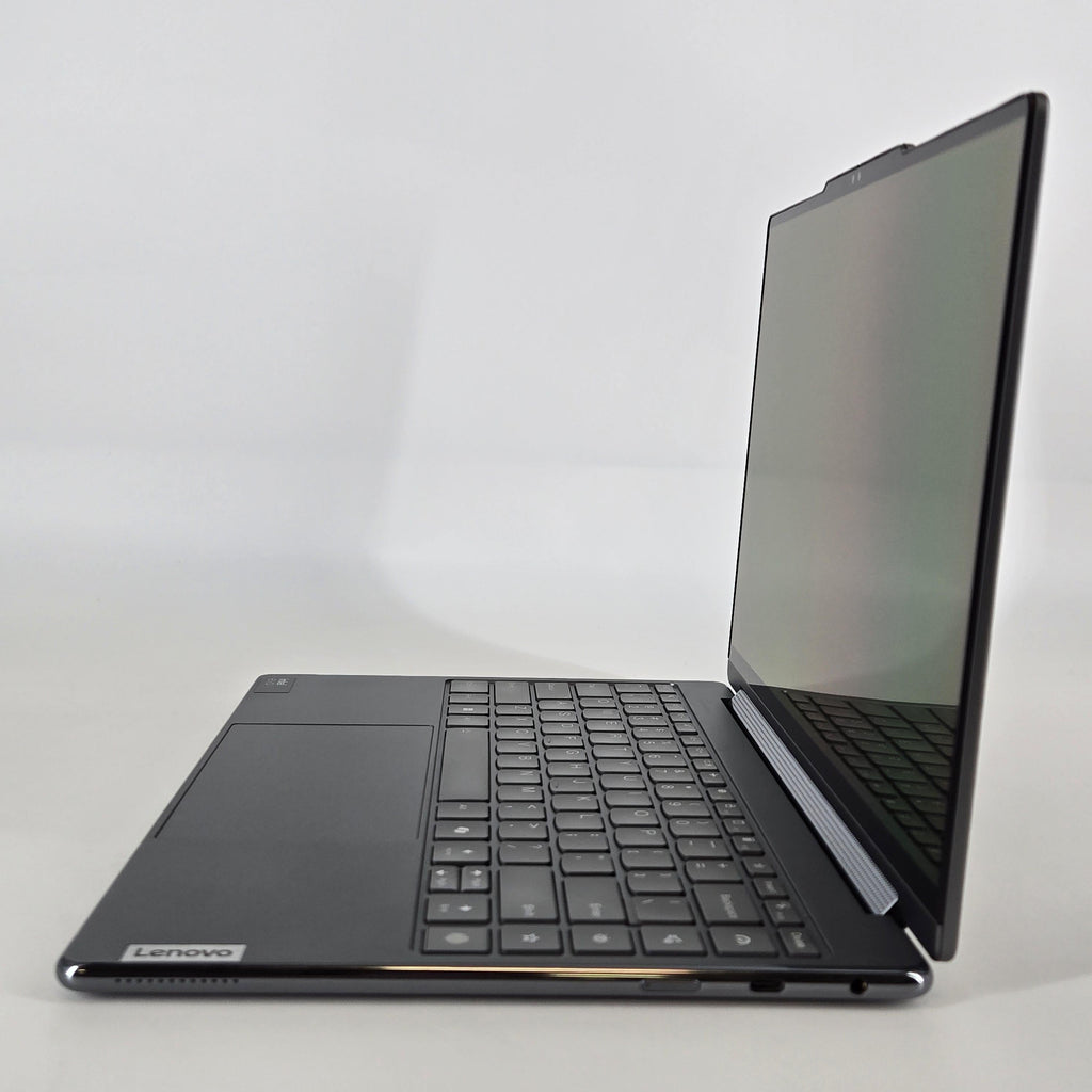 Lenovo Yoga 9i 14 Gray 1.4 GHz Intel Core Ultra 7 16GB RAM 512GB Solid State Drive
