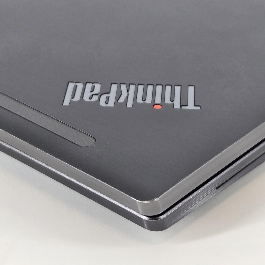Lenovo ThinkPad T14s Gen 3 Gray 2.1 GHz Intel Core i7 12th Gen. 16GB RAM 512GB Solid State Drive