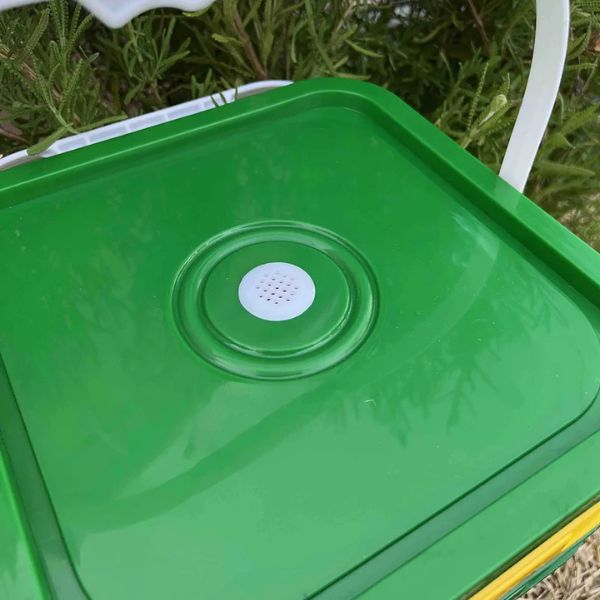 Worm Bucket™ Indoor Composter Kit