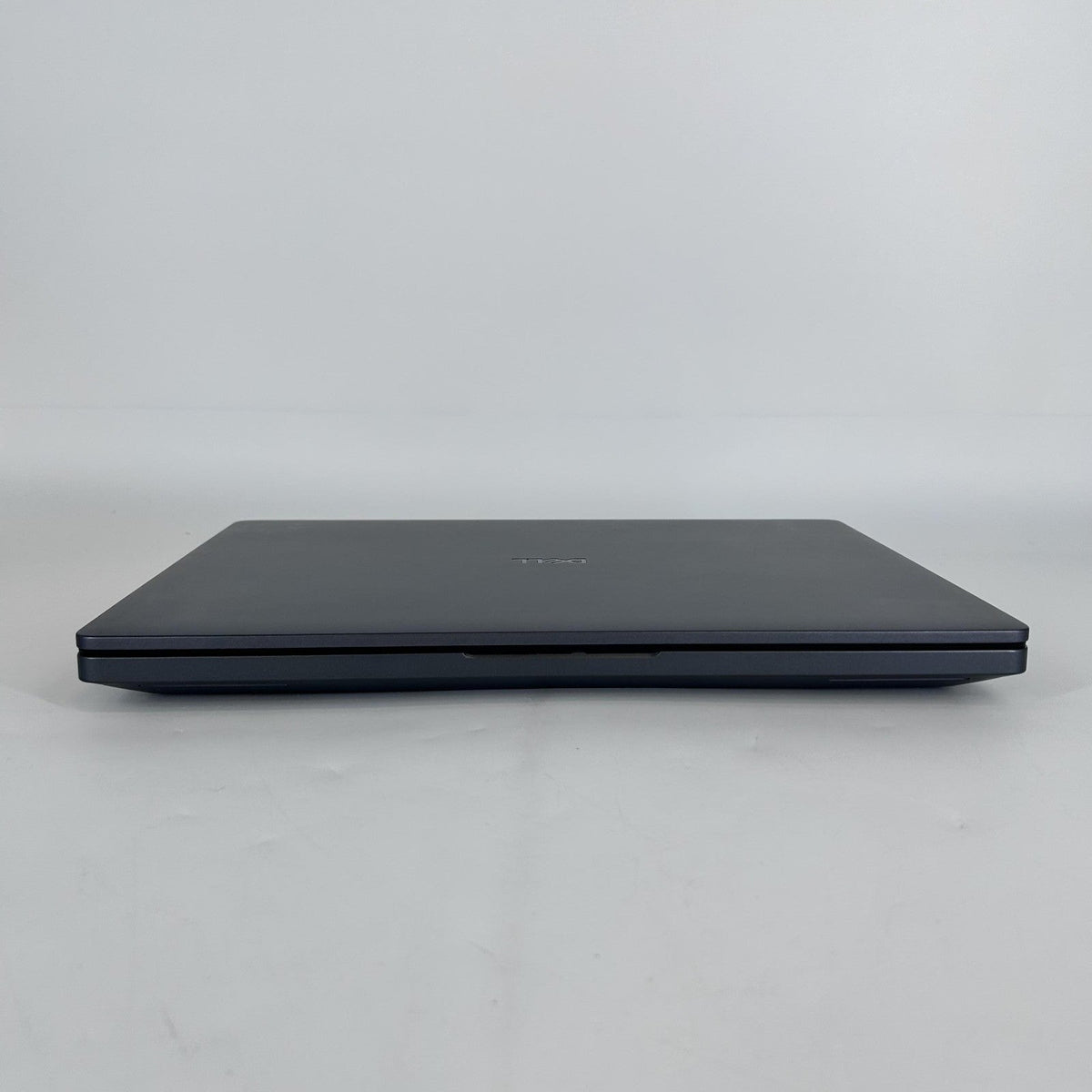 Dell Pro Max 16 Plus MB16250 Magnetite 2.9 GHz Intel Core Ultra 5 Series 2 32GB RAM 512GB Solid State Drive