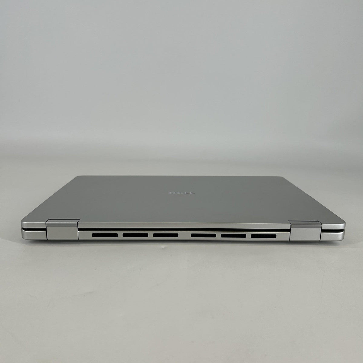 Dell Pro 14 Plus PB14250 Silver 2.2 GHz Intel Core Ultra 7 Series 2 32GB RAM 512GB Solid State Drive
