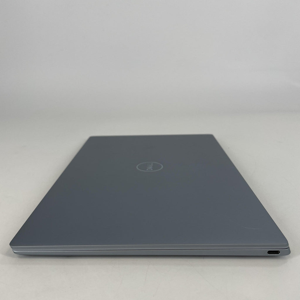 Dell XPS 13 9315 Blue 1.1 GHz Intel Core i7 12th Gen. 16GB RAM 512GB Solid State Drive