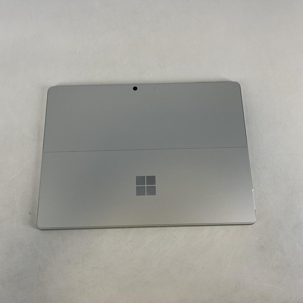 Microsoft Surface Pro 9 13 Platinum WiFi 2.7 GHz Intel Core i7 12th Gen. 16GB RAM 256GB Solid State Drive