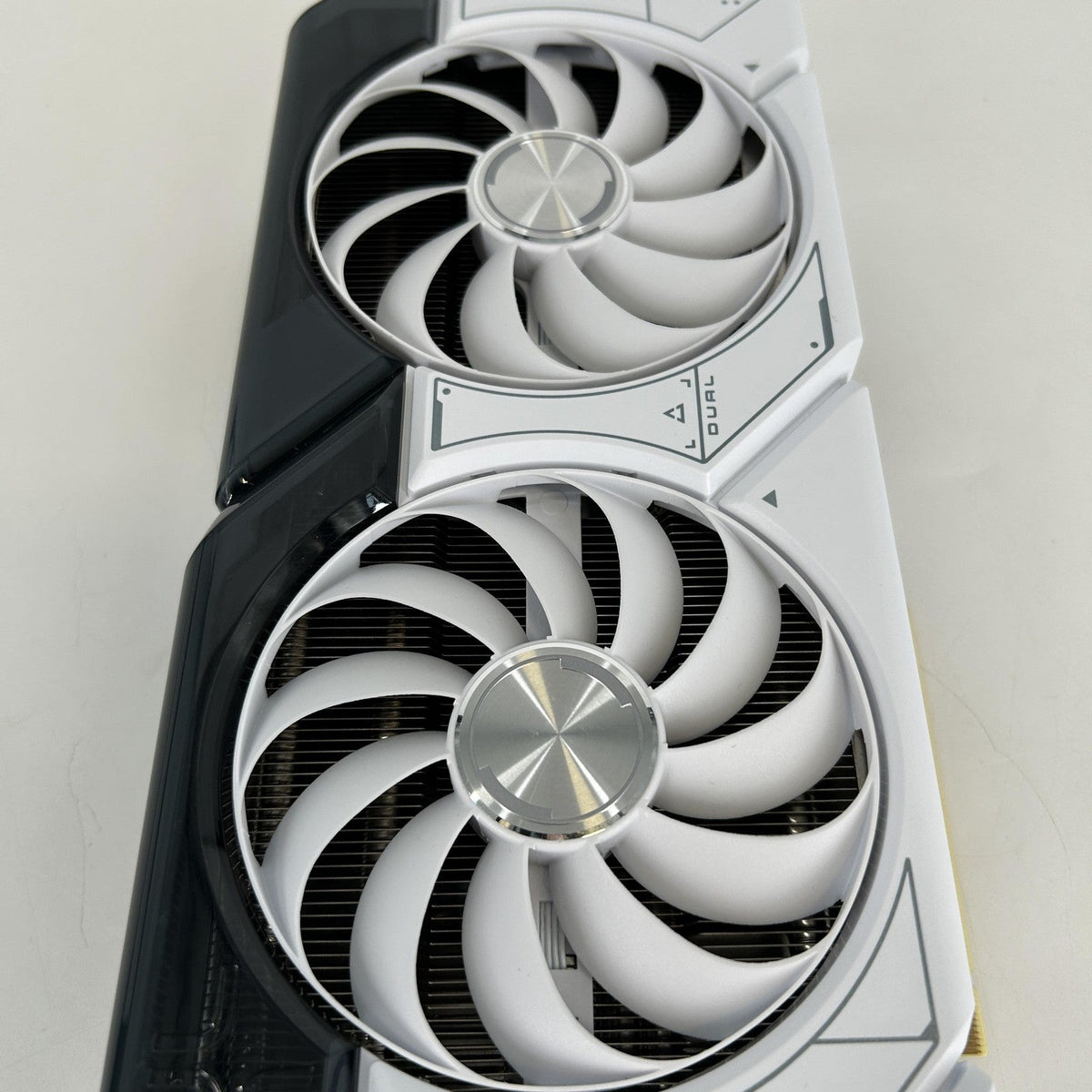 NVIDIA GeForce RTX 4070 Super 12GB RAM