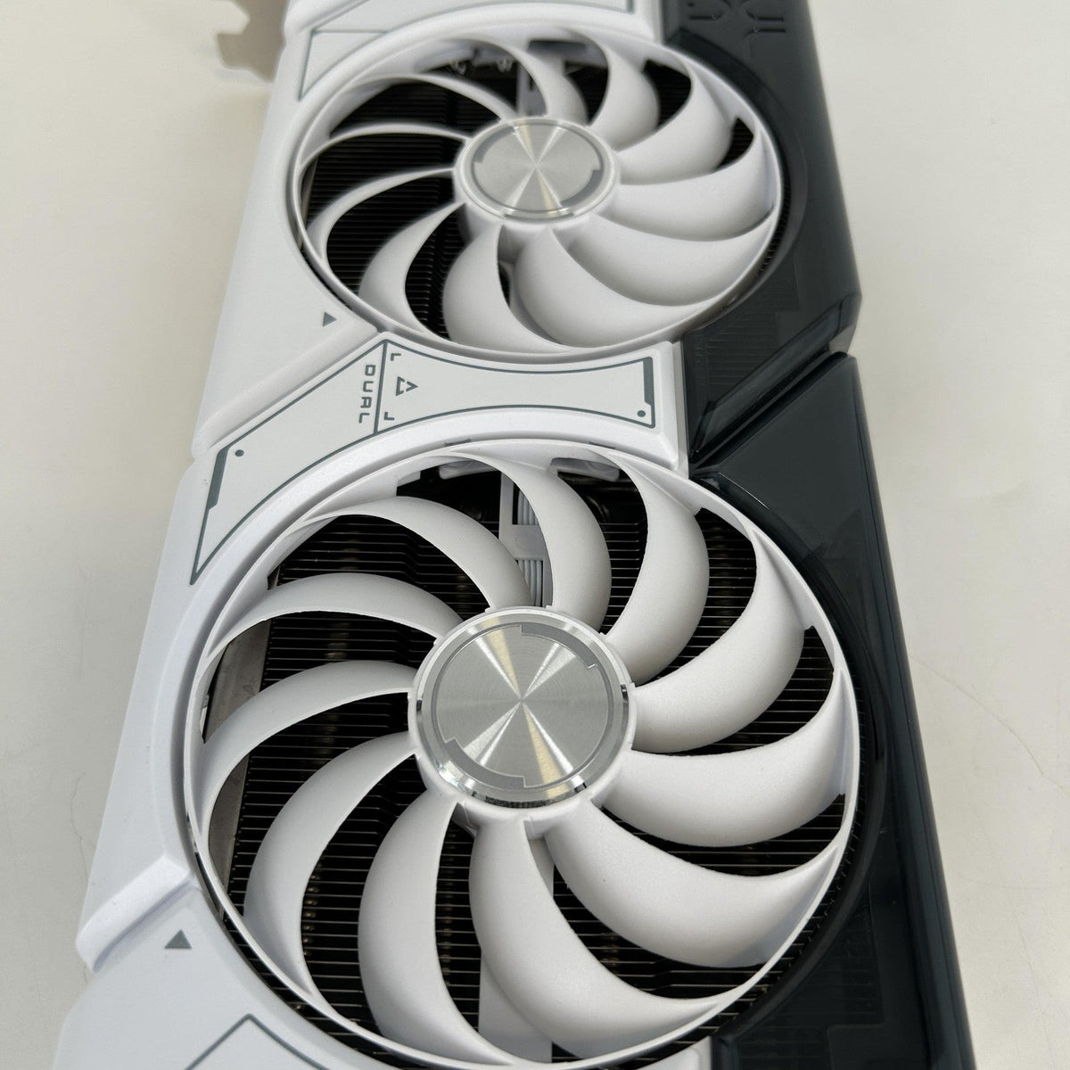 NVIDIA GeForce RTX 4070 Super 12GB RAM