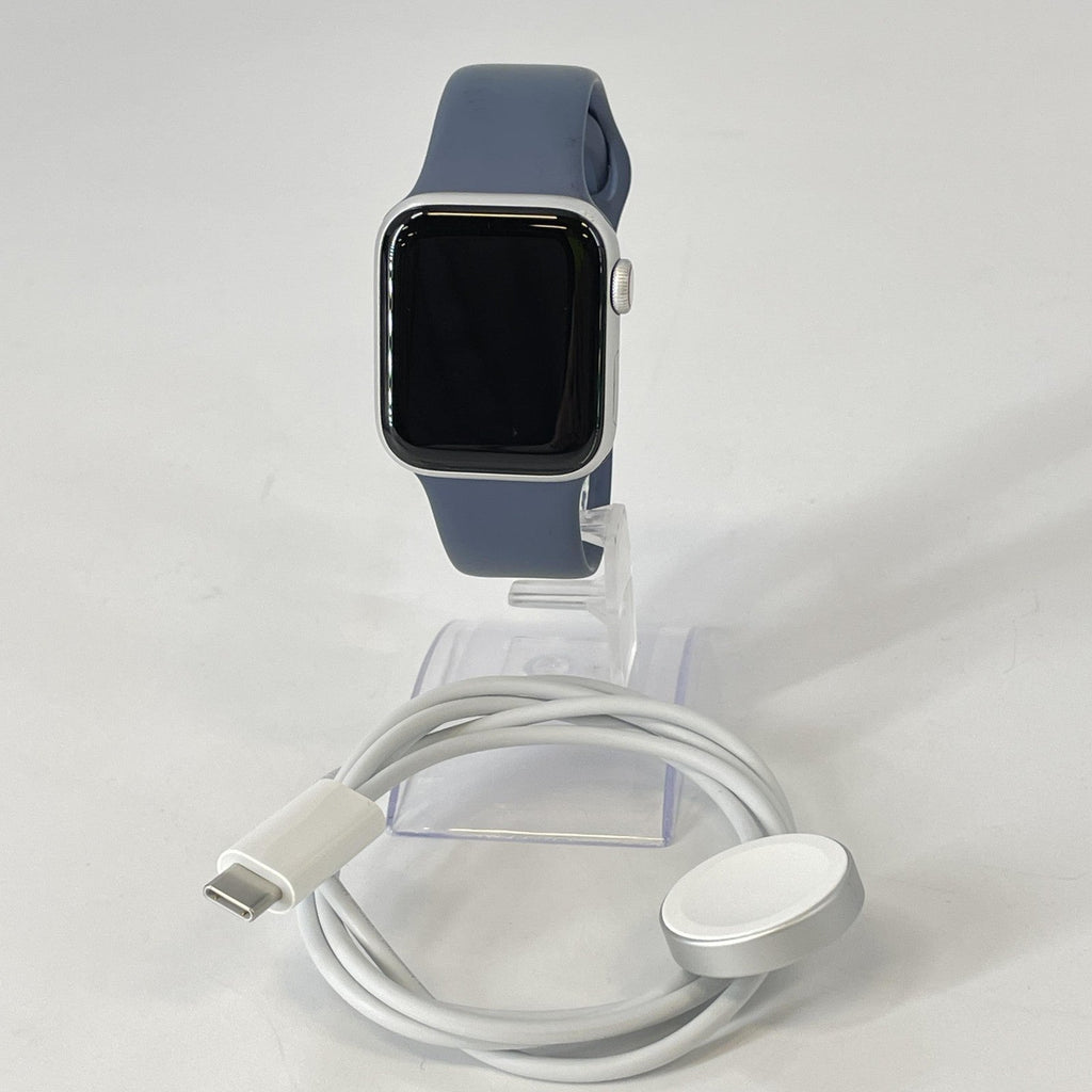Apple Watch (Series 5) 40mm Silver Unlocked 32GB