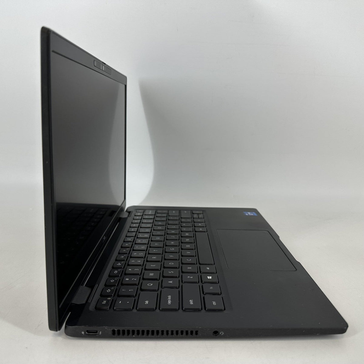 Latitude 7420 14 Black 3.0 GHz Intel Core i7 11th Gen. 16GB RAM 512GB Solid State Drive