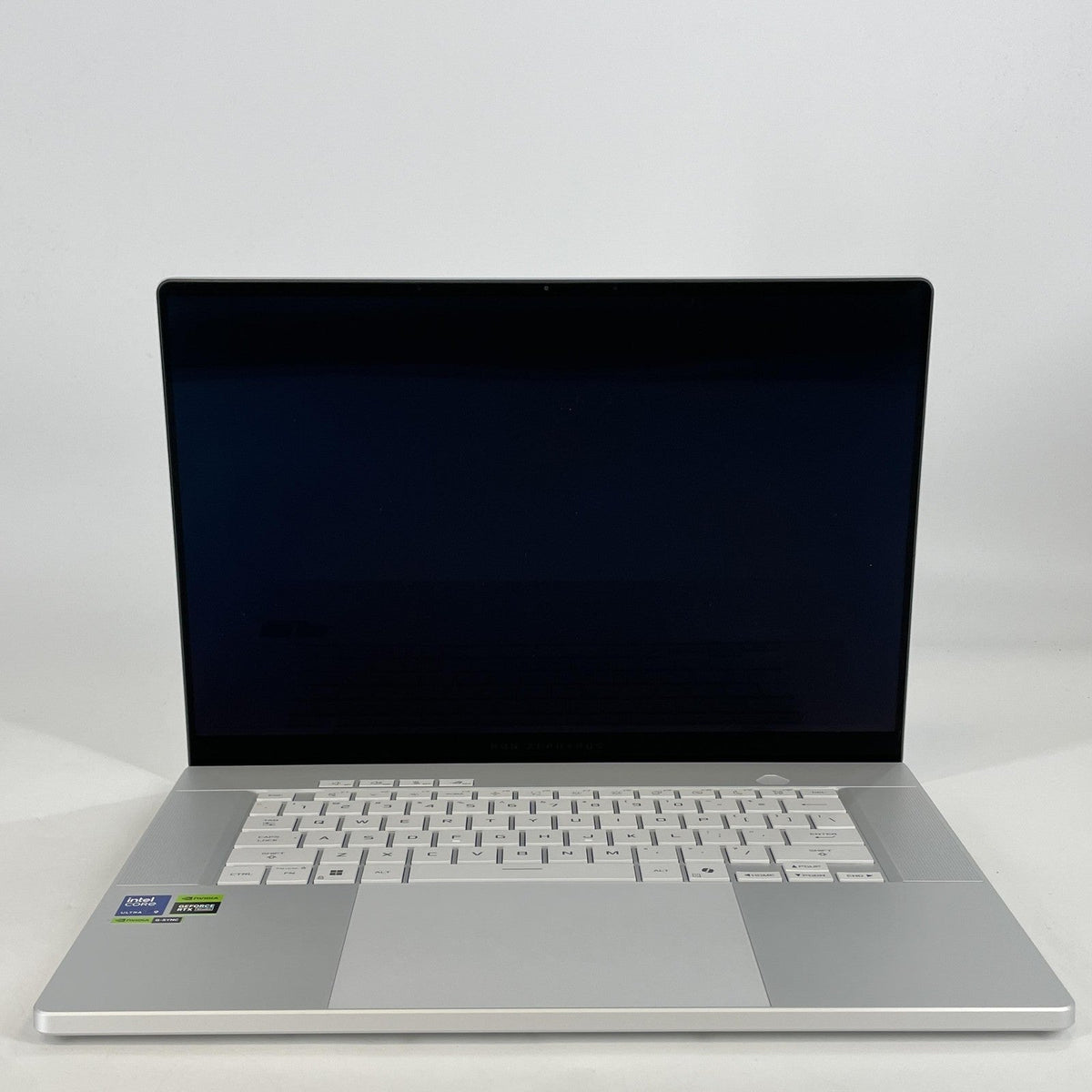 ROG Zephyrus G16 GU605 16 White 2.9 GHz Intel Core Ultra 9 Series 2 32GB RAM 2TB Solid State Drive NVIDIA GeForce RTX 5070 Ti 12 GB
