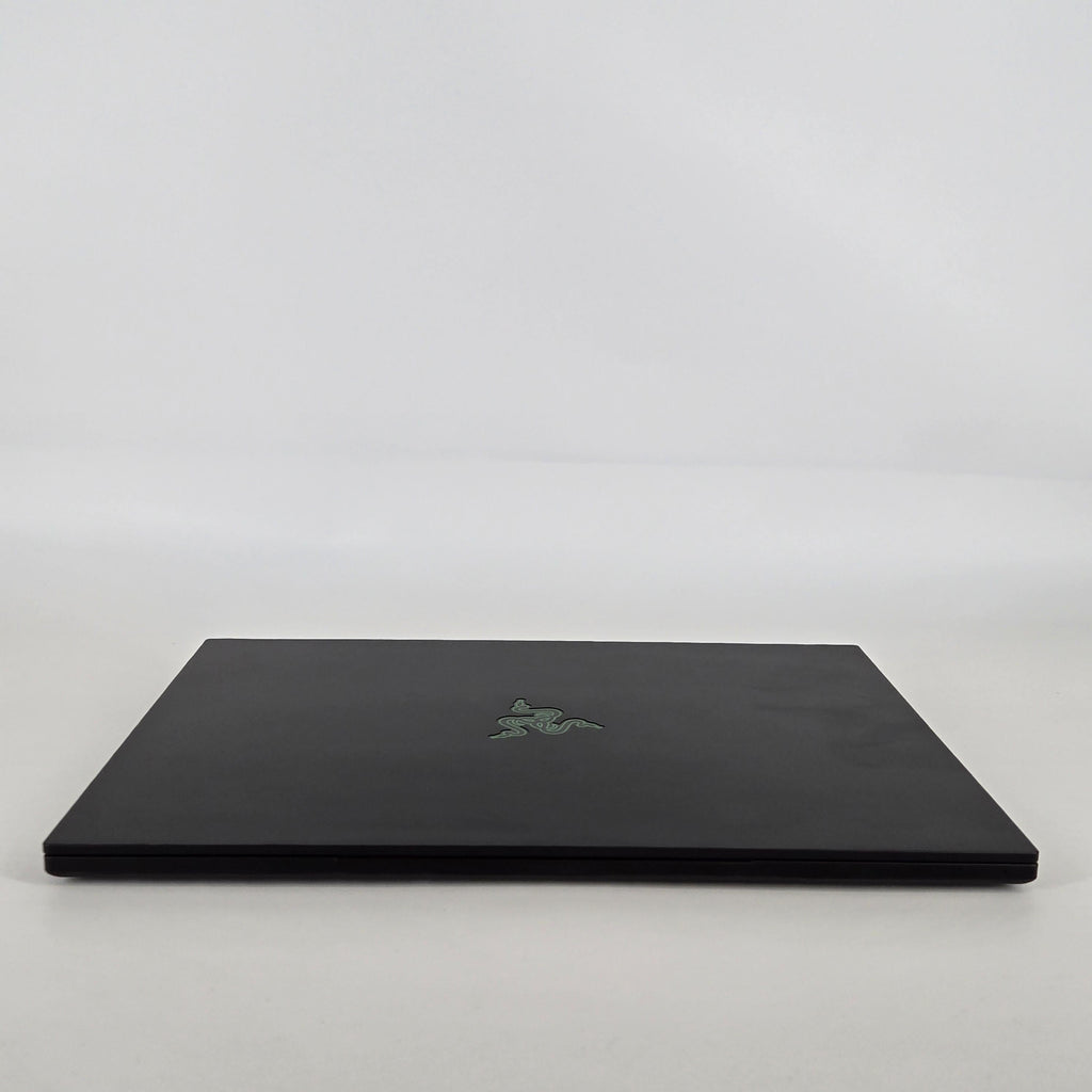 Razer Blade 16 2025 Black 2.0 GHz AMD Ryzen AI 9 365 16GB RAM 1TB Solid State Drive NVIDIA GeForce RTX 5060 8 GB