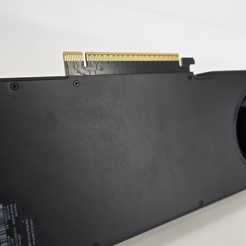 NVIDIA RTX PRO 5000 Blackwell 48GB RAM