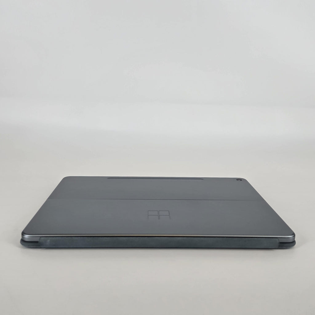Surface Pro 12 Gray WiFi 3.3 GHz Qualcomm Snapdragon X Plus 16GB RAM 512GB UniversalFlashStorage