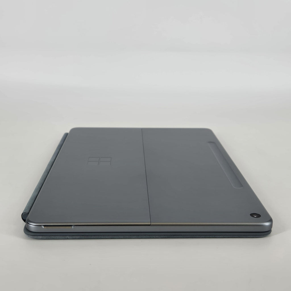 Surface Pro 12 Gray WiFi 3.3 GHz Qualcomm Snapdragon X Plus 16GB RAM 512GB UniversalFlashStorage