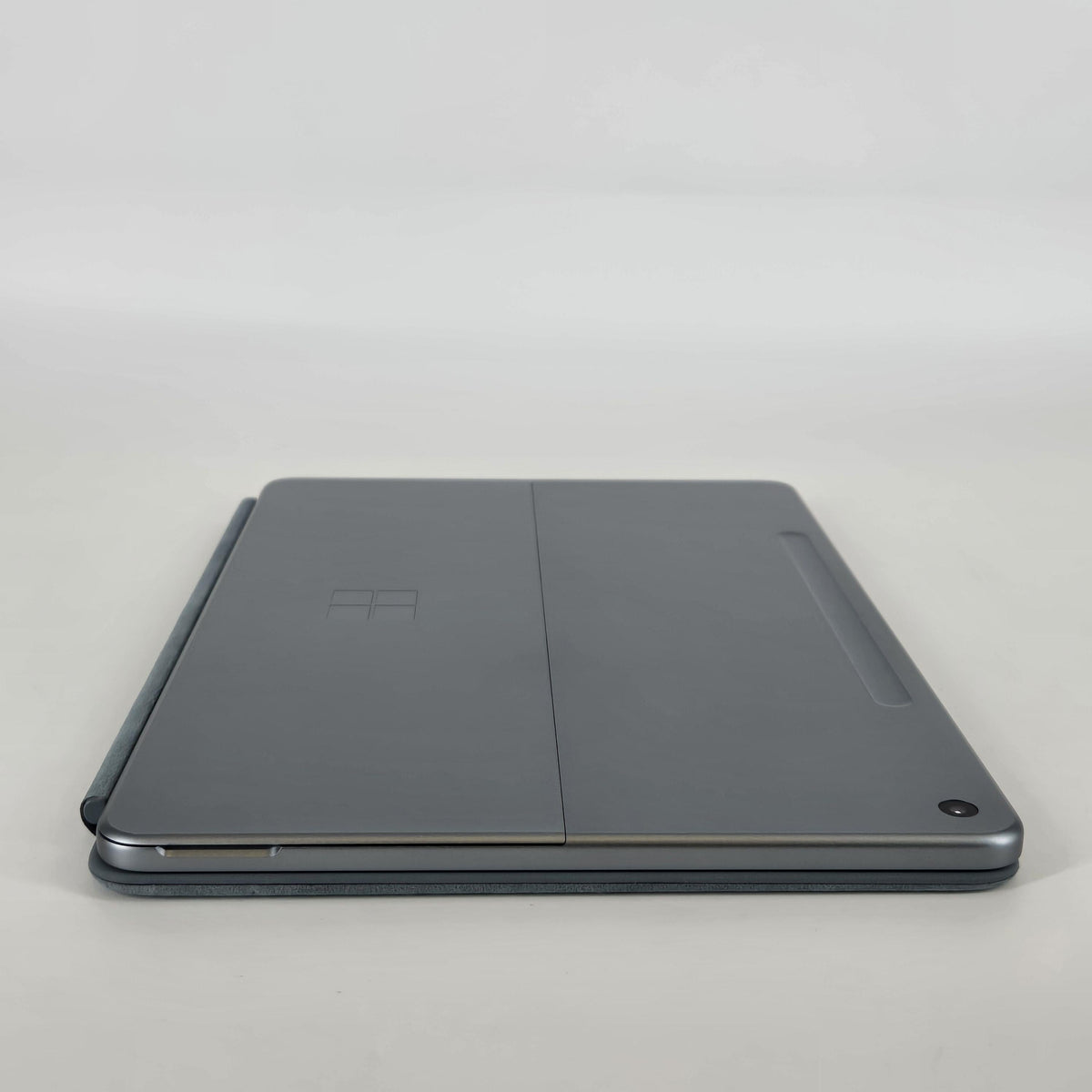Surface Pro 12 Gray WiFi 3.3 GHz Qualcomm Snapdragon X Plus 16GB RAM 512GB UniversalFlashStorage