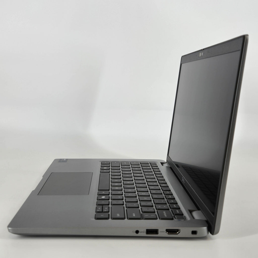 Dell Latitude 5450 14 Gray 1.7 GHz Intel Core Ultra 7 32GB RAM 512GB Solid State Drive