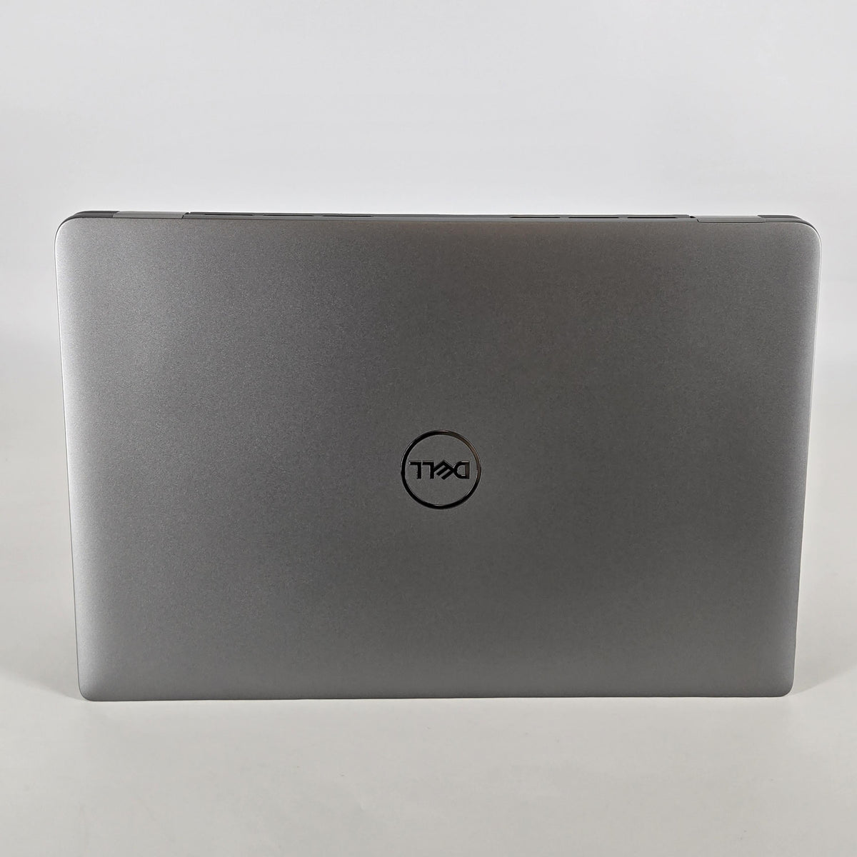 Dell Latitude 5450 14 Gray 1.7 GHz Intel Core Ultra 7 32GB RAM 512GB Solid State Drive