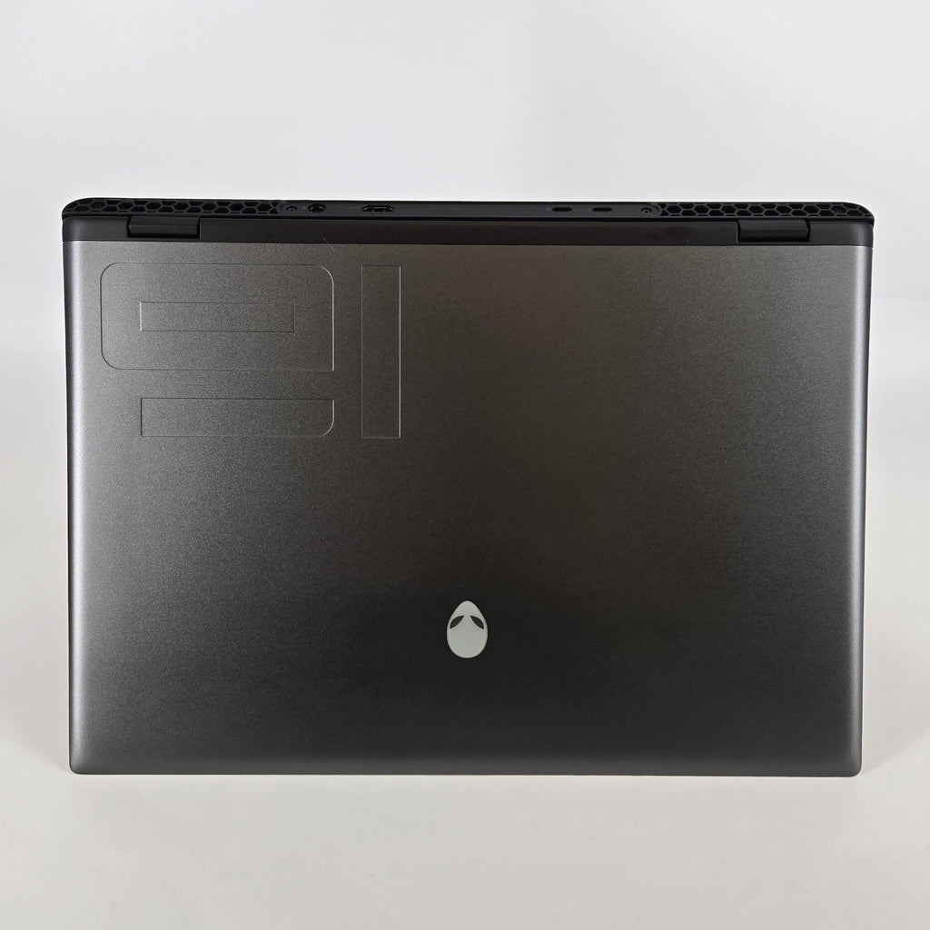 Dell Alienware M16 R2 Black 2.3 GHz Intel Core Ultra 9 32GB RAM 1TB Solid State Drive NVIDIA GeForce RTX 4070 8 GB
