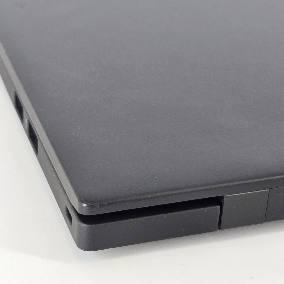 Lenovo ThinkPad T14s Gen 6 Black 2.0 GHz AMD Ryzen AI 7 Pro 360 32GB RAM 256GB Solid State Drive