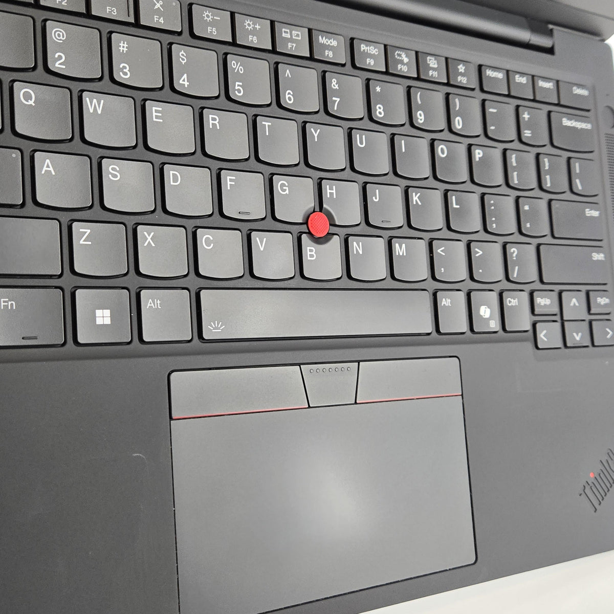 Lenovo ThinkPad T14s Gen 6 Black 2.0 GHz AMD Ryzen AI 7 Pro 360 32GB RAM 256GB Solid State Drive