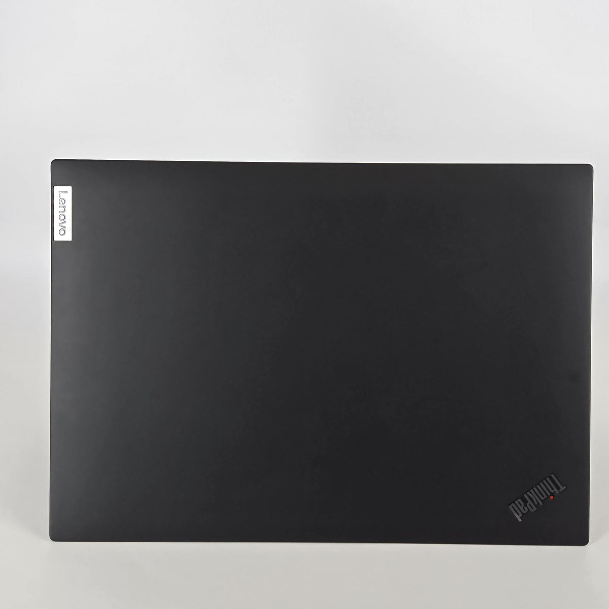 Lenovo ThinkPad P16s Gen 2 Black 3.3 GHz AMD Ryzen 7 Pro 7840U 64GB RAM 1TB Solid State Drive