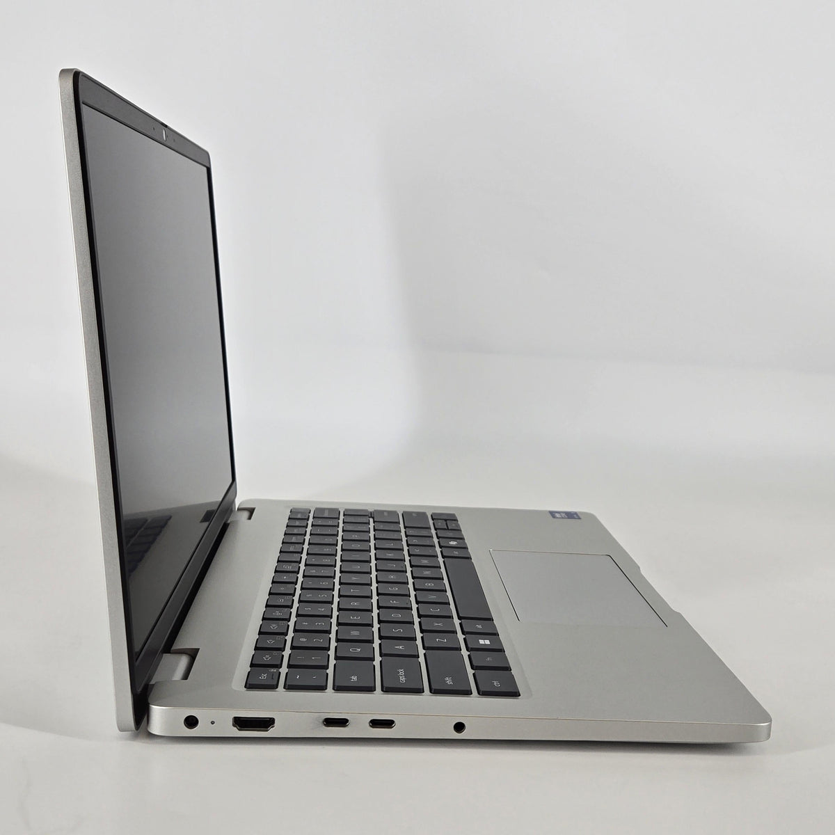Dell Pro 14 PC14250 Platinum Silver 2.0 GHz Intel Core Ultra 5 Series 2 16GB RAM 256GB Solid State Drive