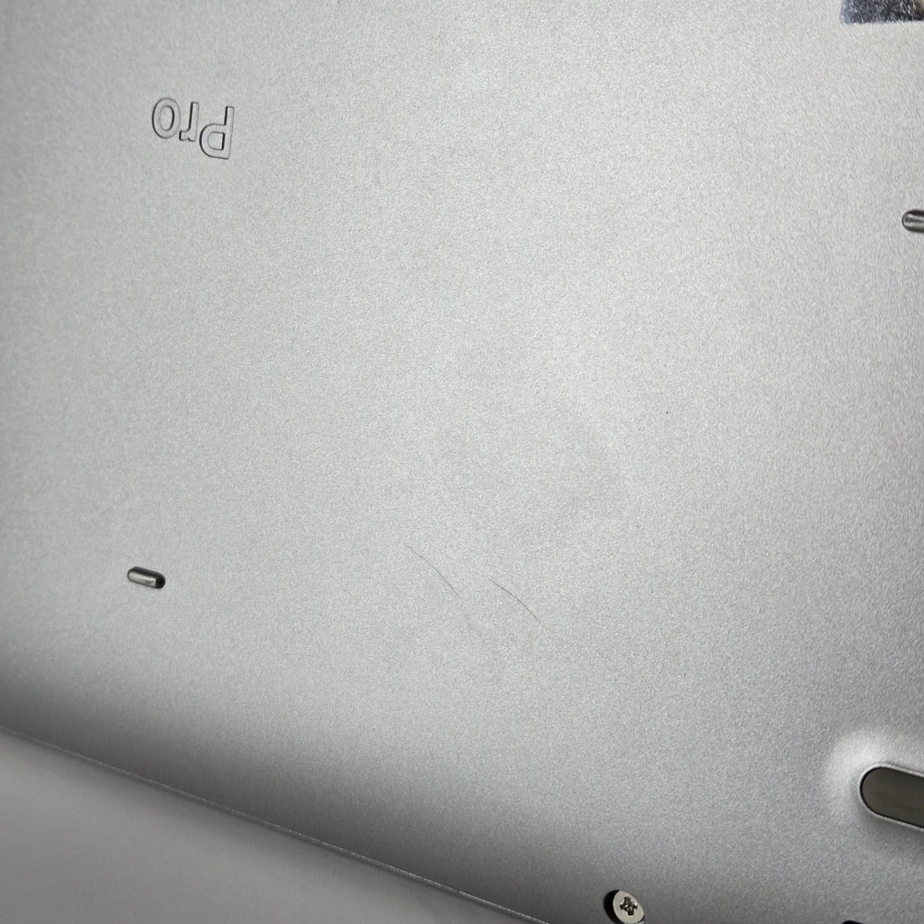 Dell Pro 14 PC14250 Platinum Silver 2.0 GHz Intel Core Ultra 5 Series 2 16GB RAM 256GB Solid State Drive