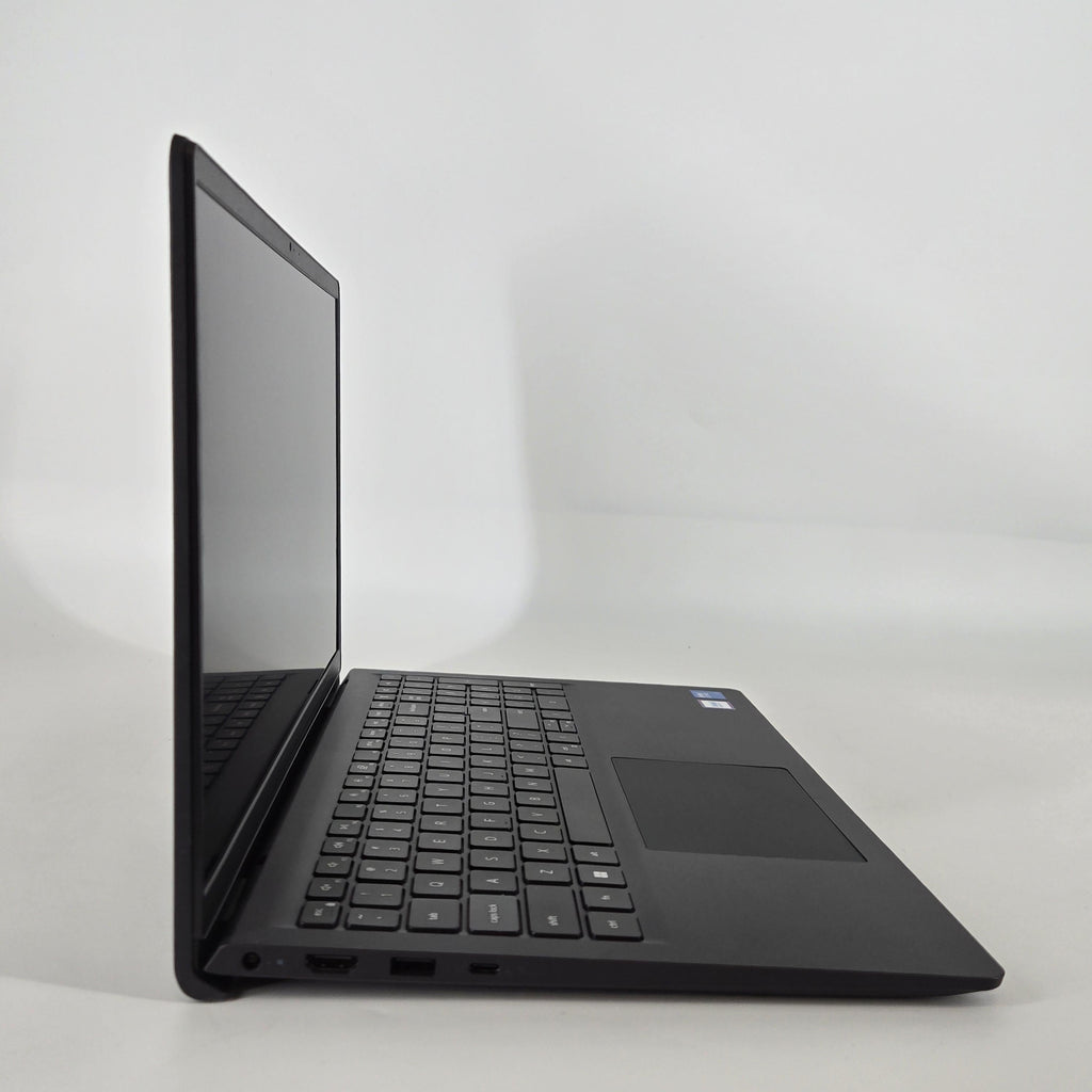 Dell 15 DC15250 Carbon Black 1.2 GHz Intel Core 3 8GB RAM 512GB Solid State Drive
