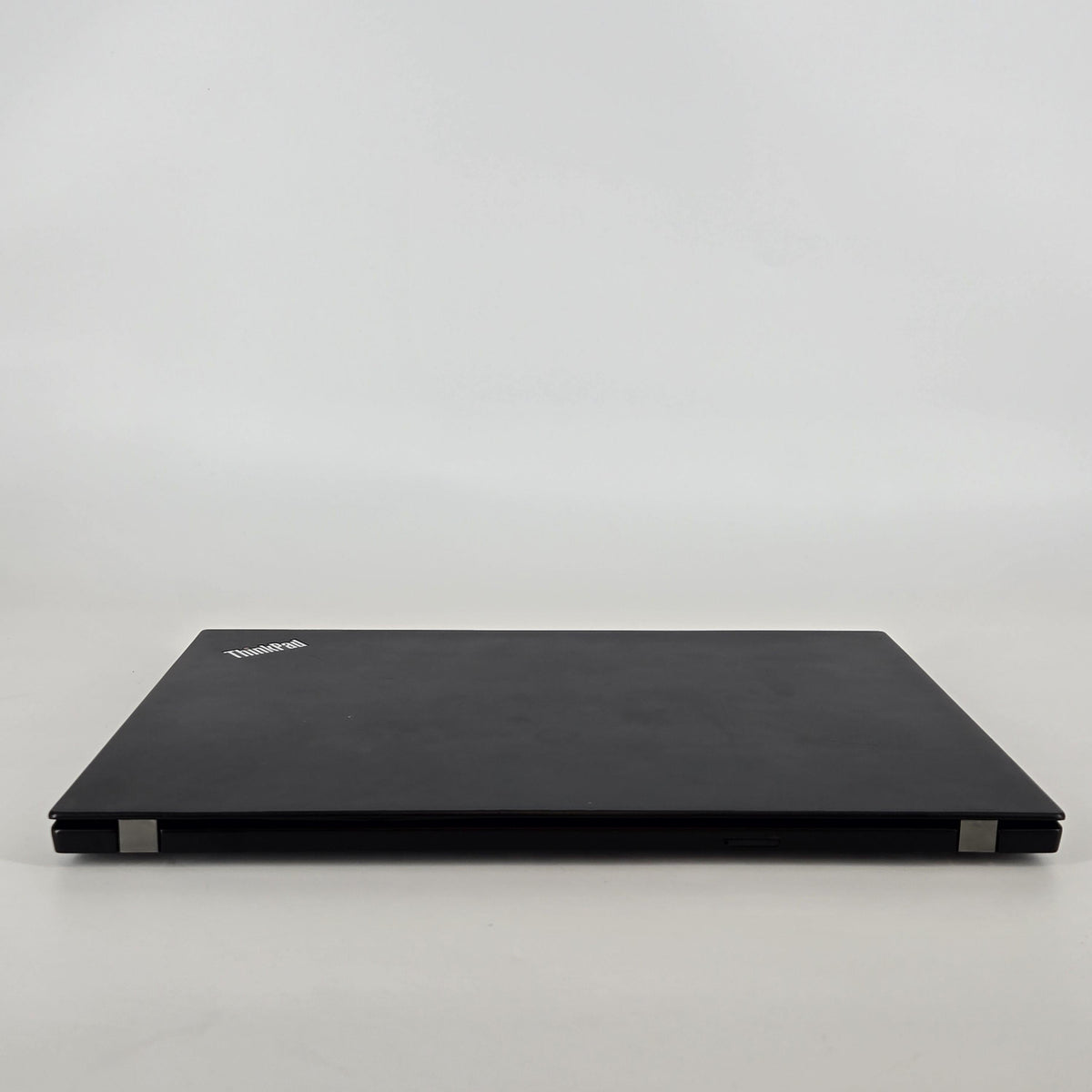 Lenovo ThinkPad T490s 14 Black 1.8 GHz Intel Core i7 8th Gen. 16GB RAM 512GB Solid State Drive