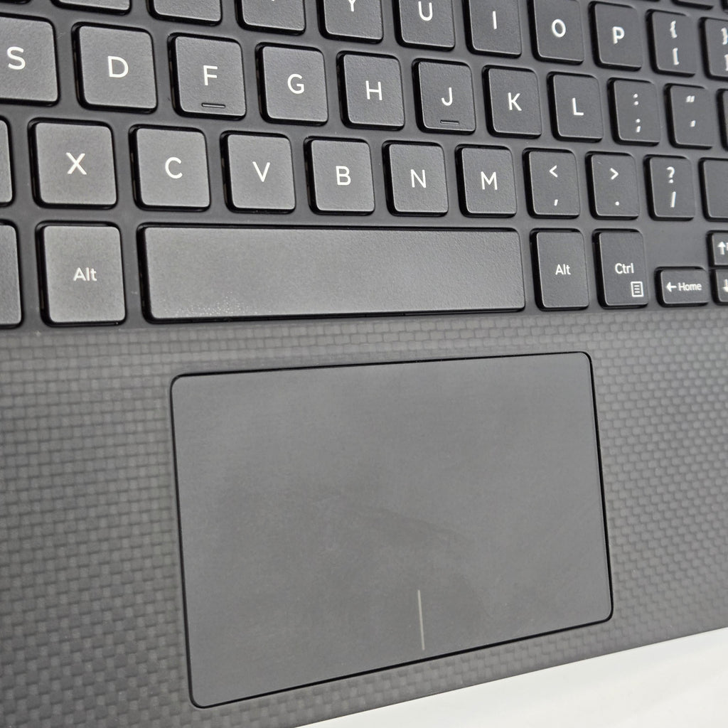 Dell XPS 13 9360 Silver 1.8 GHz Intel Core i7 8th Gen. 8GB RAM 256GB Solid State Drive