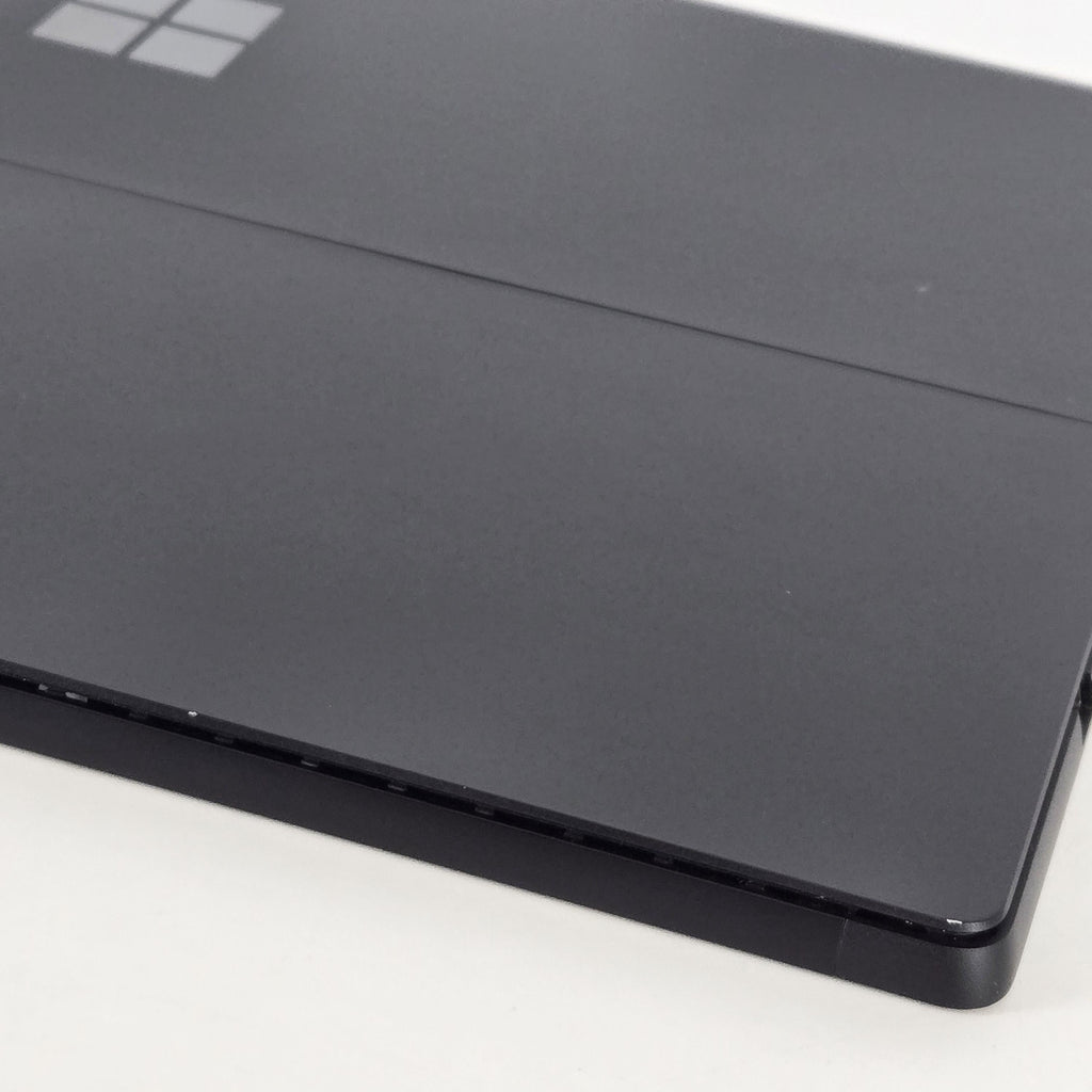 Microsoft Surface Pro 6 12.3 Black WiFi 1.9 GHz Intel Core i7 8th Gen. 16GB RAM 512GB Solid State Drive