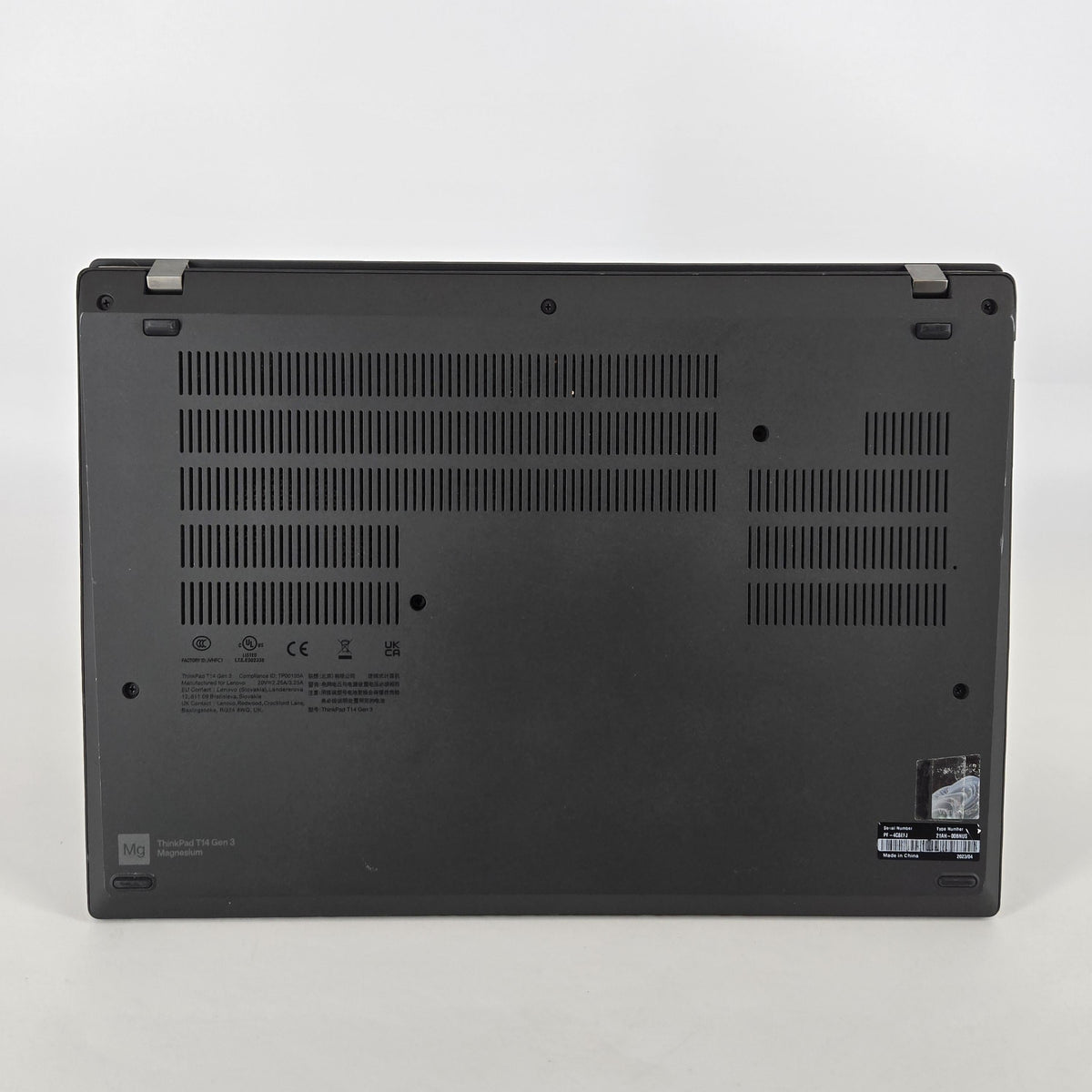 Lenovo ThinkPad T14 Gen 3 Black 1.7 GHz Intel Core i7 12th Gen. 32GB RAM 512GB Solid State Drive
