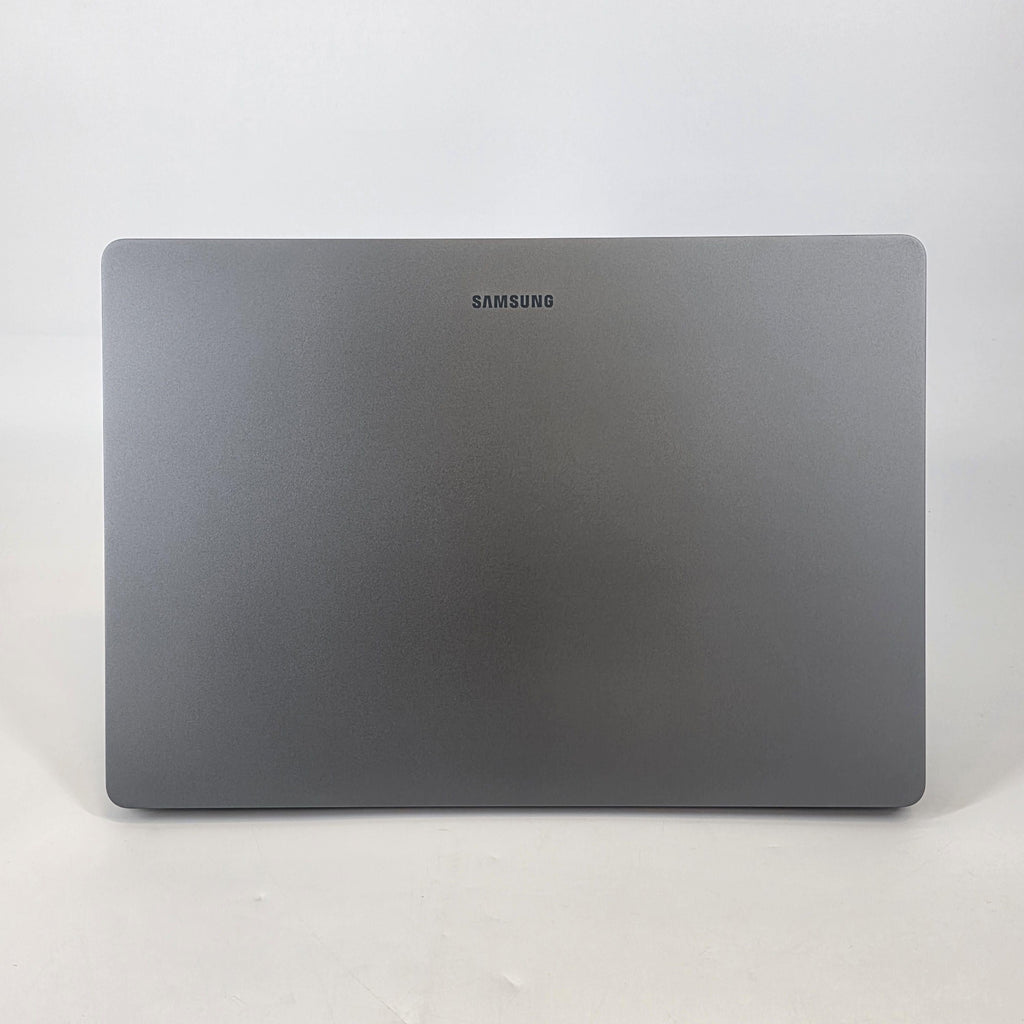 Samsung Galaxy Book6 Ultra 16 Gray Blue 1.9 GHz Intel Core Ultra 7 Series 3 32GB RAM 1TB Solid State Drive NVIDIA GeForce RTX 5070 8 GB