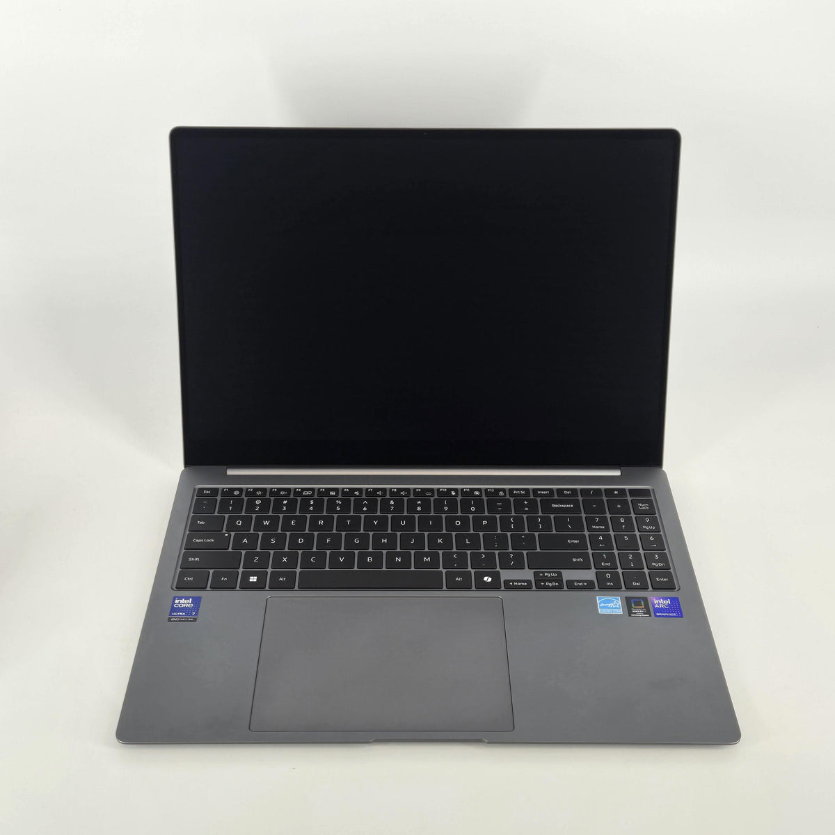 Samsung Galaxy Book5 Pro 16 Gray 2.2 GHz Intel Core Ultra 7 Series 2 16GB RAM 1TB Solid State Drive