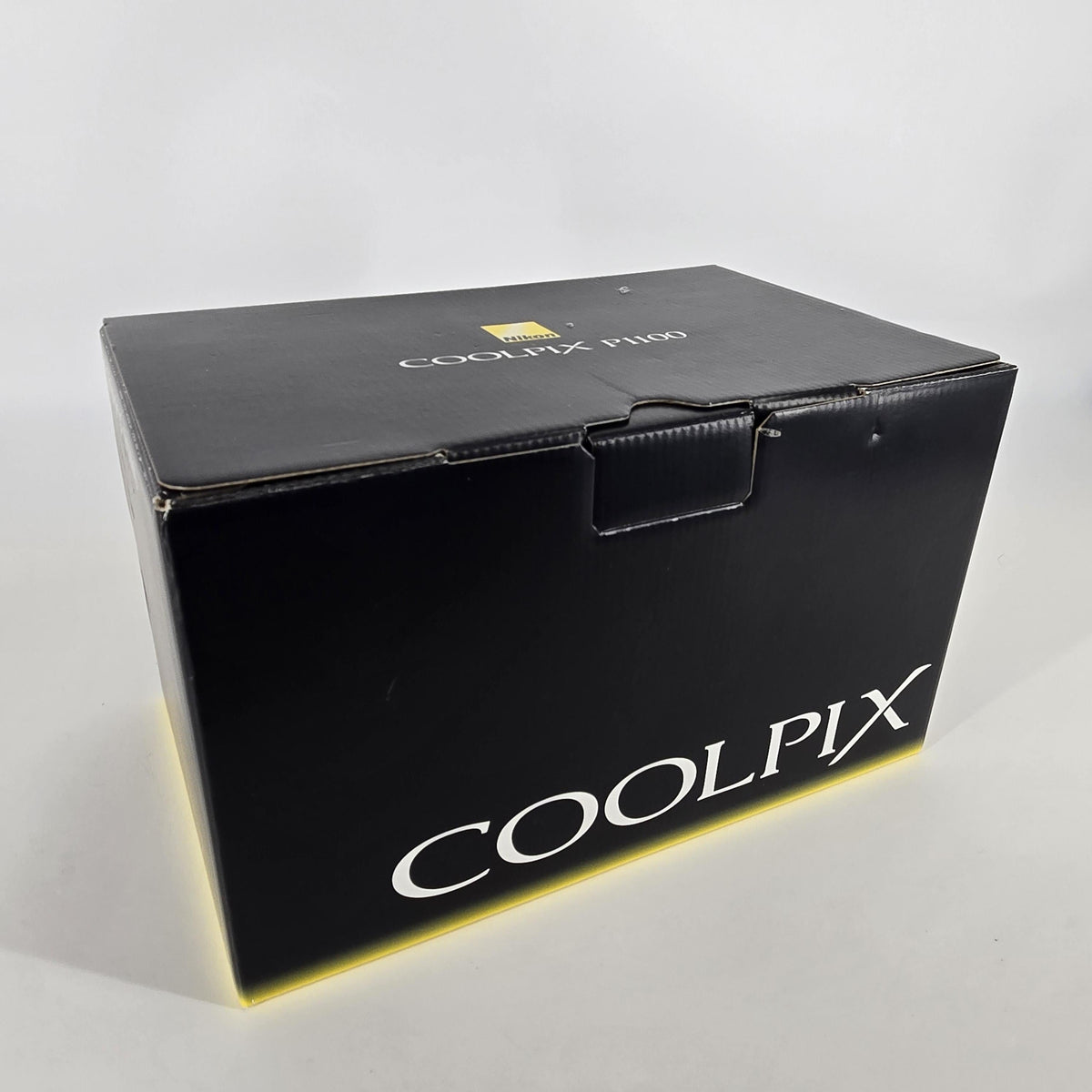 Nikon Coolpix P1100 16MP Black