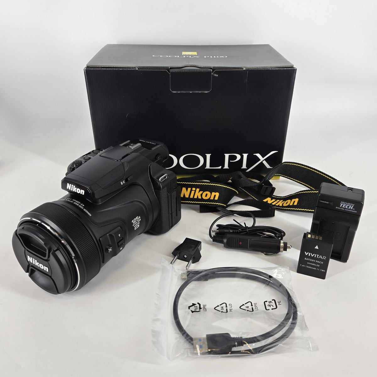 Nikon Coolpix P1100 16MP Black