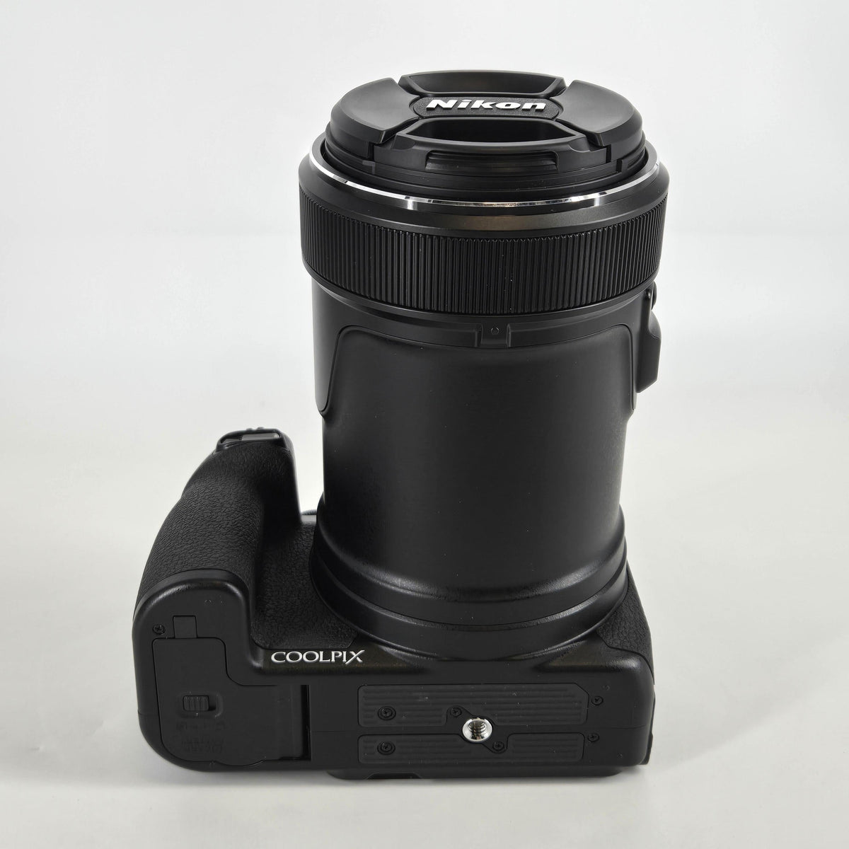 Nikon Coolpix P1100 16MP Black