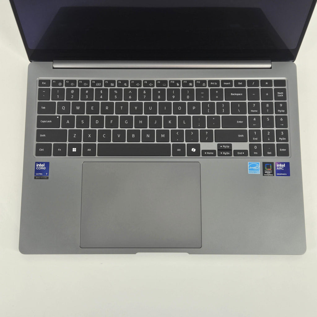 Samsung Galaxy Book5 Pro 16 Gray 2.2 GHz Intel Core Ultra 7 Series 2 16GB RAM 1TB Solid State Drive