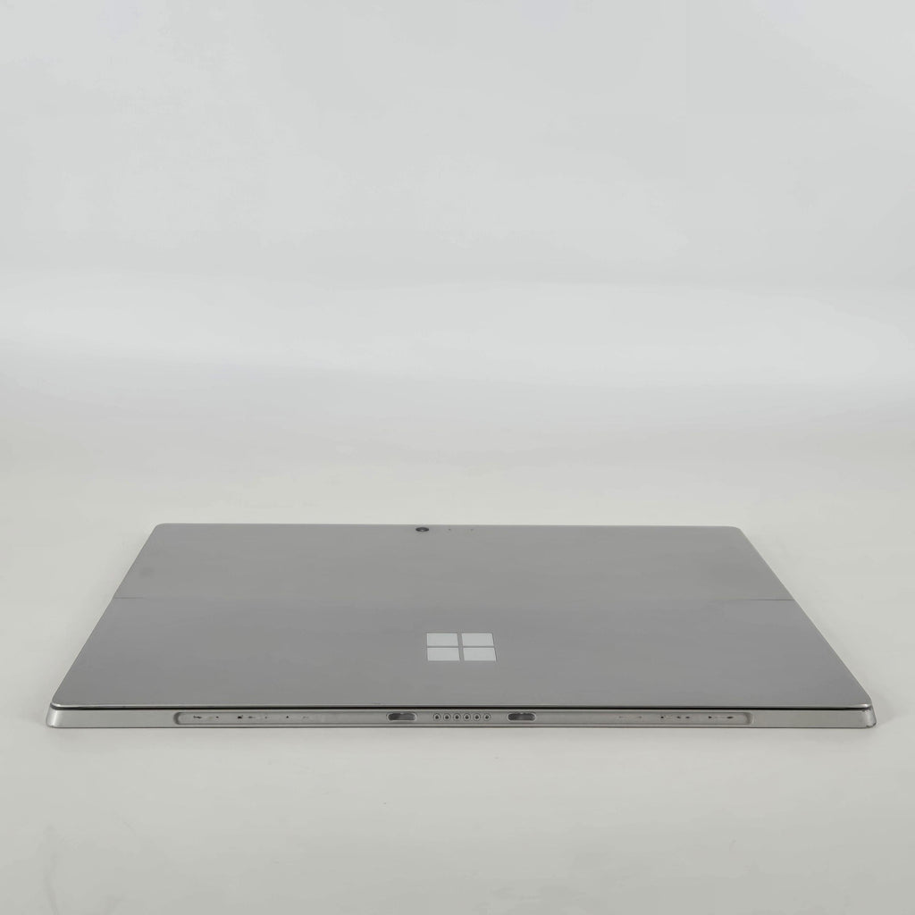 Surface Pro 4 12.3 Silver WiFi 2.4 GHz Intel Core i5 6th Gen. 4GB RAM 128GB Solid State Drive