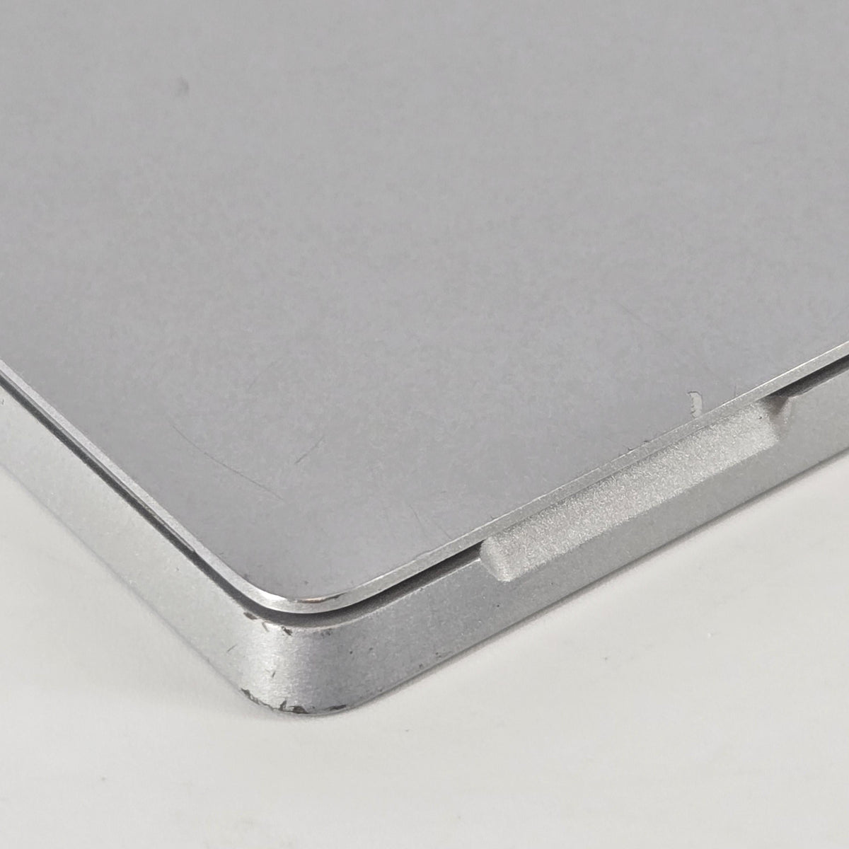 Surface Pro 4 12.3 Silver WiFi 2.4 GHz Intel Core i5 6th Gen. 4GB RAM 128GB Solid State Drive
