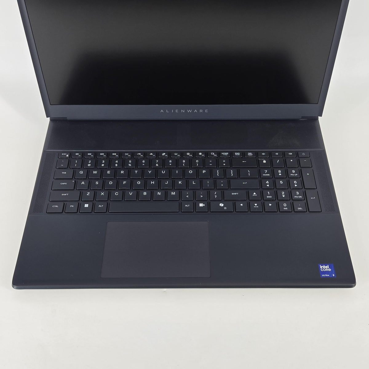 Alienware 18 Area-51 Teal 2.7 GHz Intel Core Ultra 9 Series 2 64GB RAM 2TB Solid State Drive 1TB Solid State Drive NVIDIA GeForce RTX 5090 24 GB