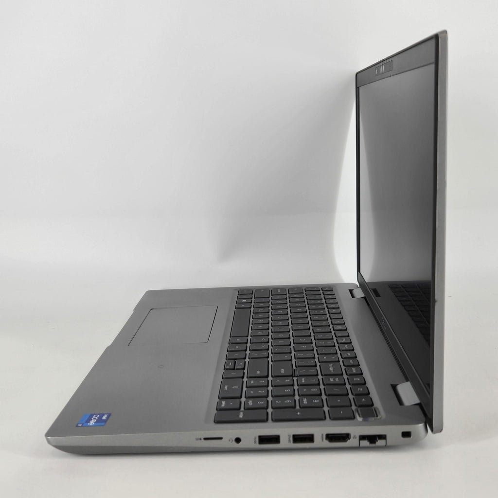 Dell Latitude 5521 15.6 Gray 2.5 GHz Intel Core i7 11th Gen. 32GB RAM 1TB Solid State Drive