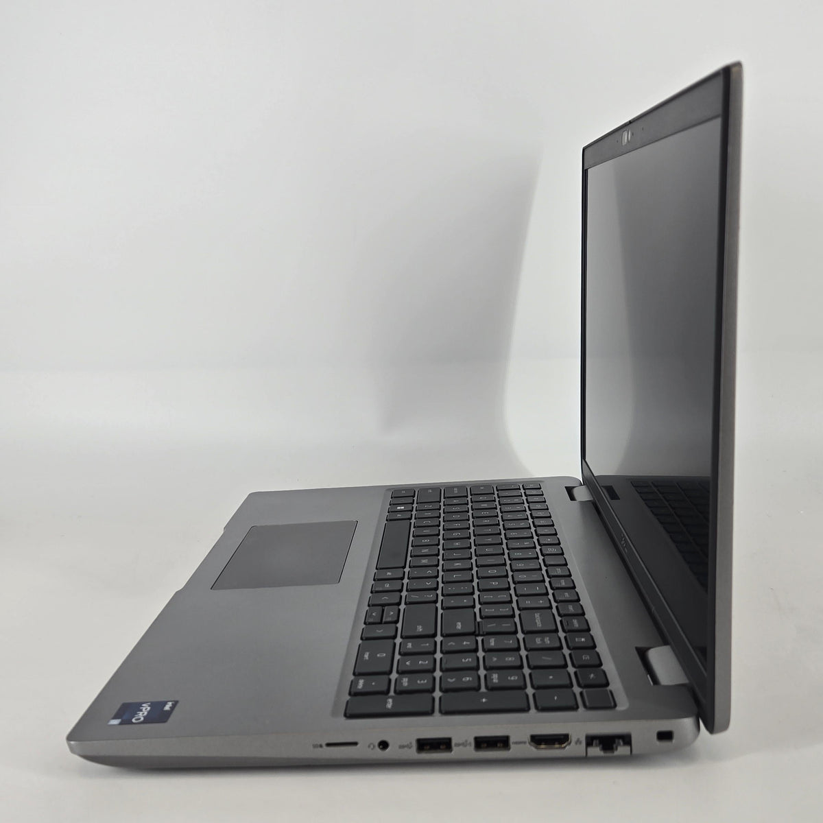 Dell Precision 3581 15.6 Gray 2.5 GHz Intel Core i7 13th Gen. 32GB RAM 512GB Solid State Drive NVIDIA RTX A1000 6 GB
